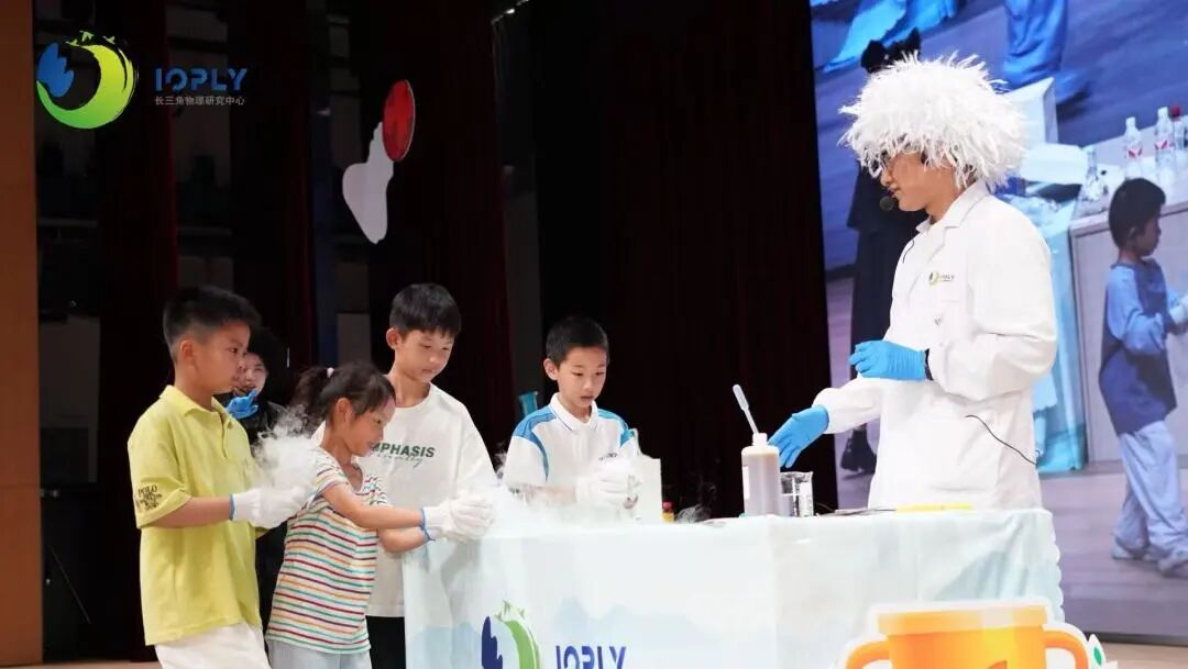 1774529526032016618.jpg 52.jpg